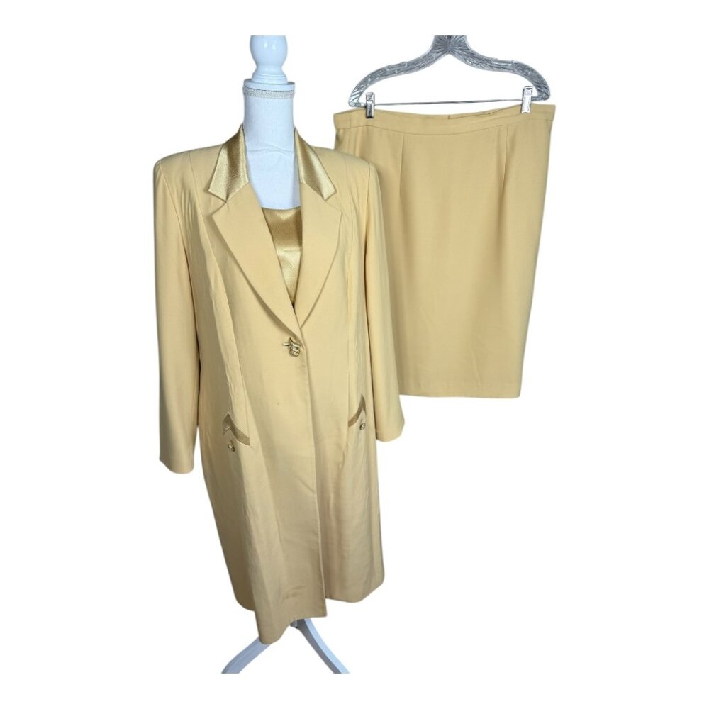 Moshita Three-Piece Outfit‎